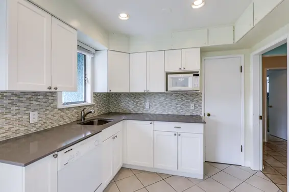 1043 Whitchurch Street, North Vancouver For Sale - image 12