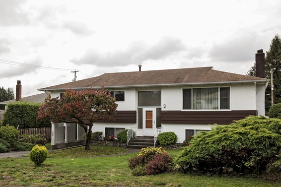 625 East 16th Street, North Vancouver