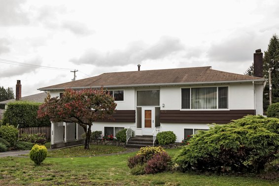 625 East 16th Street, North Vancouver