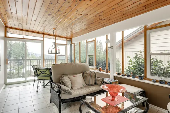 Sun Room - 4775 Tourney Road, North Vancouver  