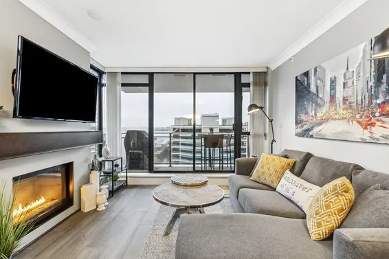 702 155 West 1st Street, North Vancouver For Sale - image 3