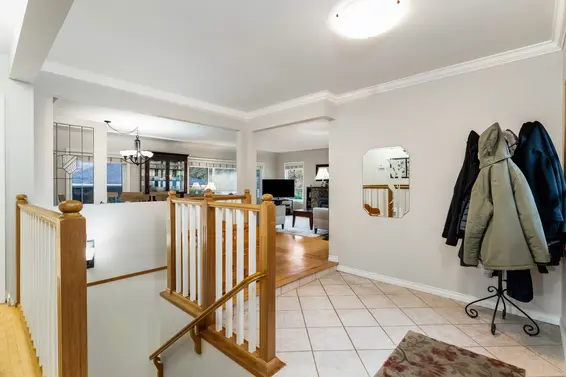 1335 Ridgewood Drive, North Vancouver For Sale - image 3