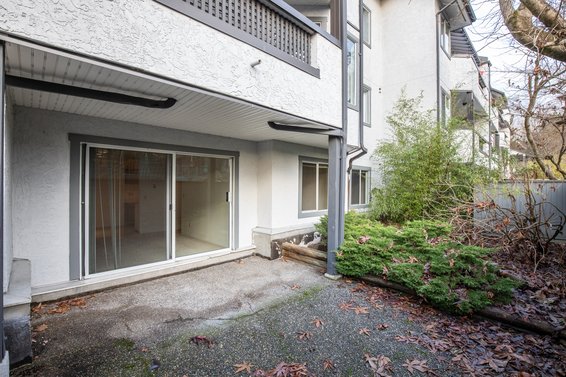 109 809 West 16th Street, North Vancouver