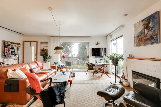 428 East 7th Street, North Vancouver For Sale - image 4