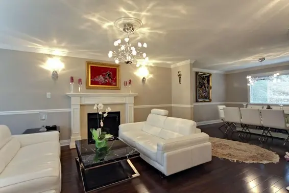 1723 Emerson Court, North Vancouver