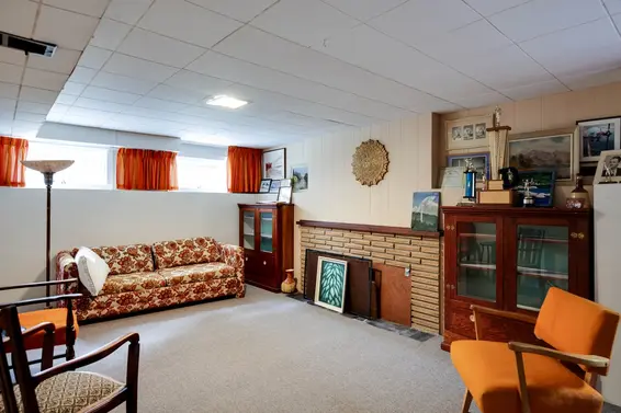 Recreation room  