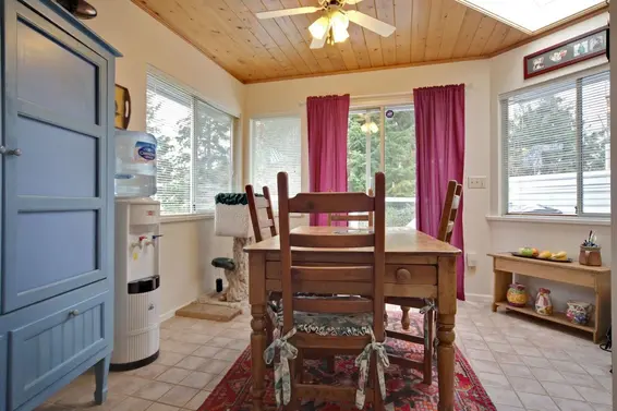 Eating Area  