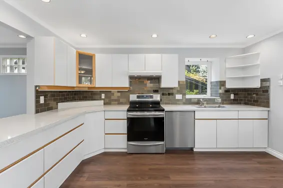 2 221 West 6th Street, North Vancouver For Sale - image 16