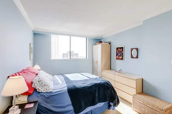 Master Bedroom - 703-114 W Keith Road, North Vancouver  