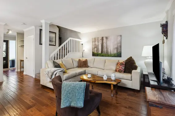 4721 Hoskins Road, North Vancouver For Sale - image 5