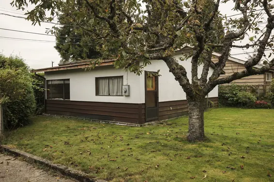 625 East 16th Street, North Vancouver For Sale - image 20