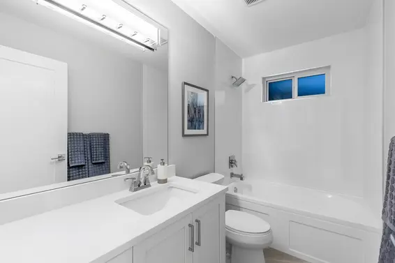 Bathroom - 2698 Violet Street, North Vancouver  
