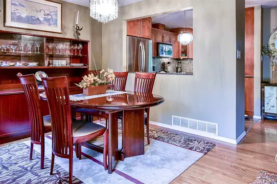 605 4001 Mt Seymour Parkway, North Vancouver For Sale - image 2