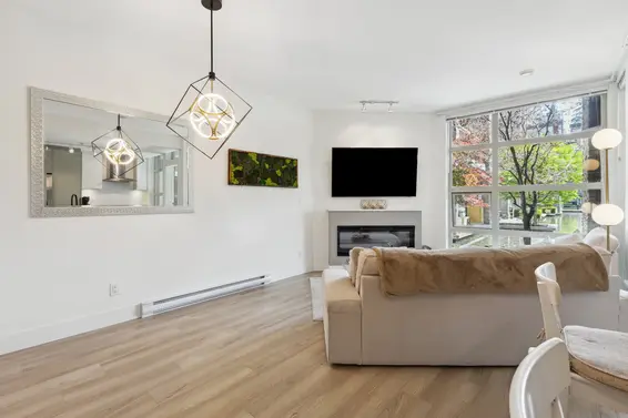 107 3602 Aldercrest Drive, North Vancouver For Sale - image 6
