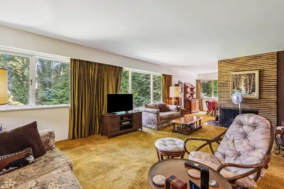 2830 Crestlynn Place, North Vancouver For Sale - image 7