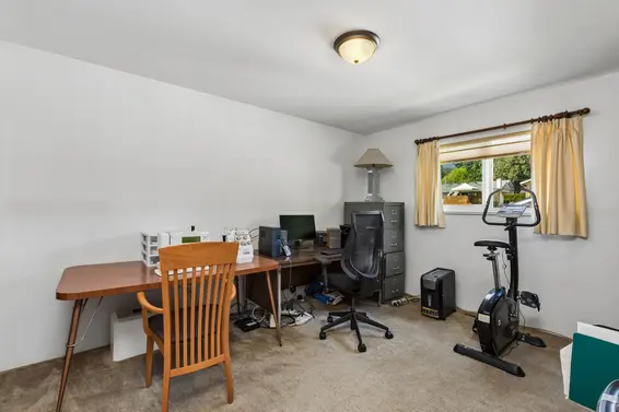 1678 Depmsey Road, North Vancouver For Sale - image 25