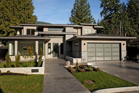 4080 Sunset Boulevard, North Vancouver