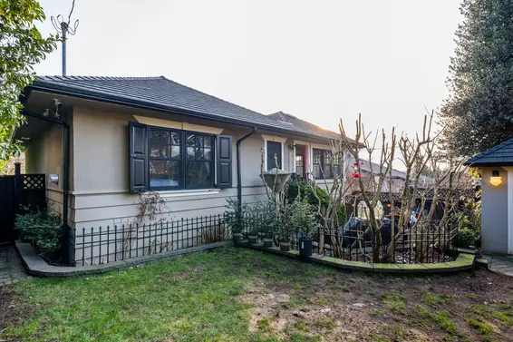 338 West 25th Street, North Vancouver For Sale - image 37