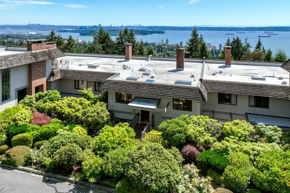 8 2206 Folkestone Way, West Vancouver