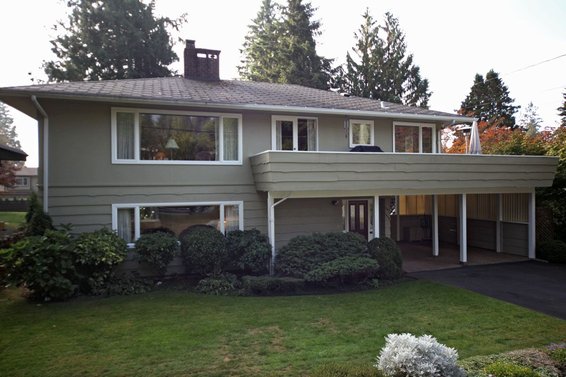 945 Prospect Avenue, North Vancouver