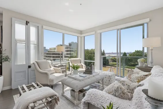 324 255 1st Street West, North Vancouver For Sale - image 2