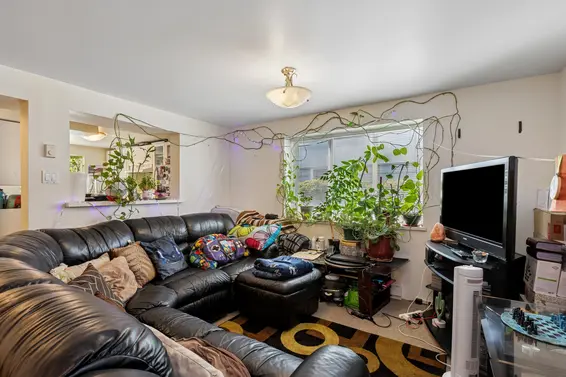 415 West 26th Street, North Vancouver For Sale - image 29