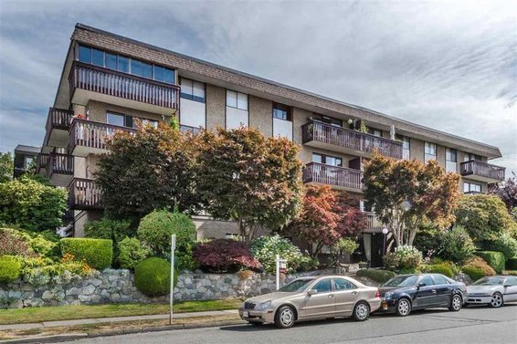 403-120 E 4th Street, North Vancouver