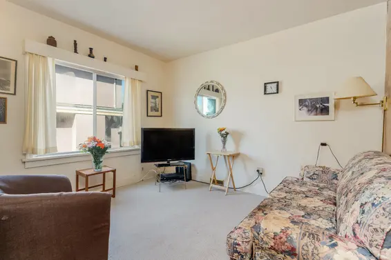 535 East 13th Street, North Vancouver For Sale - image 15