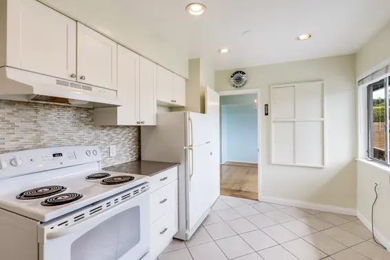 1043 Whitchurch Street, North Vancouver For Sale - image 14