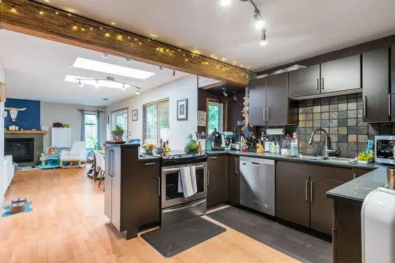 870 West 19th Street, North Vancouver For Sale - image 7