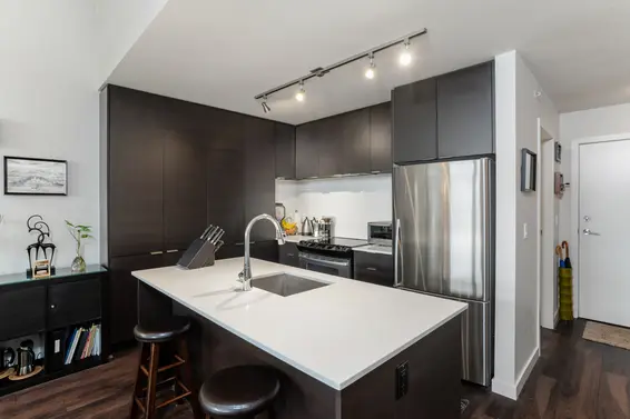 512 1679 Lloyd Avenue, North Vancouver For Sale - image 10