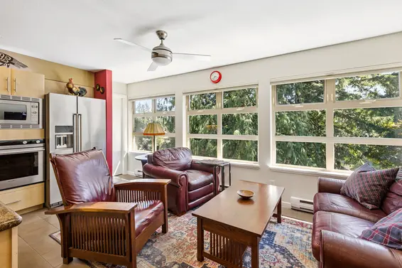 303 3750 Edgemont Boulevard, North Vancouver For Sale - image 12