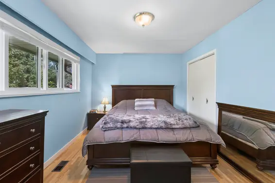 4379 Capilano Road, North Vancouver For Sale - image 13