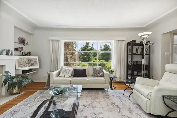 1380 Doran Road, North Vancouver For Sale - image 3