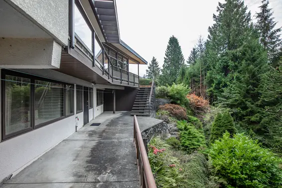 491 Monteray Avenue, North Vancouver For Sale - image 37