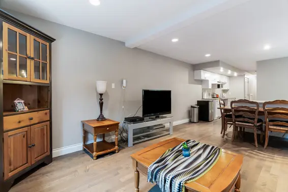 341 East 14th Street, North Vancouver For Sale - image 41