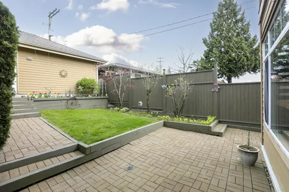 302 East 6th Street, North Vancouver For Sale - image 33