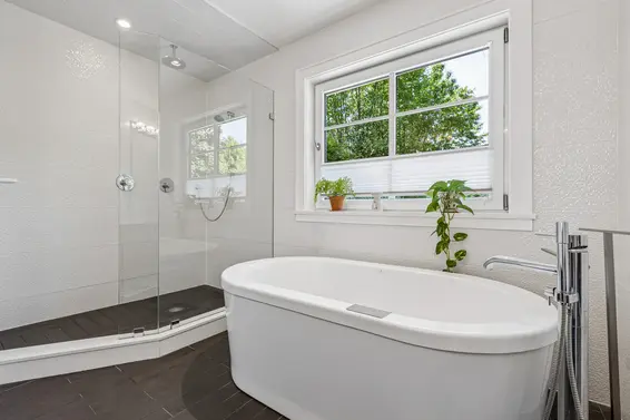 4041 Prospect Road, North Vancouver For Sale - image 33