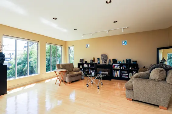 Great Room - 317 East 20th Street  