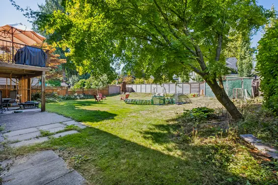 4379 Capilano Road, North Vancouver For Sale - image 35