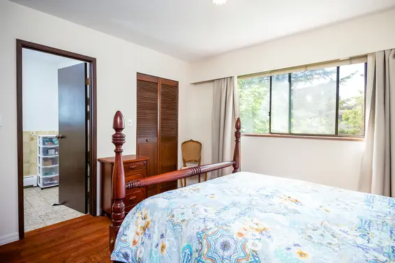 Master Bedroom 2 - 3639 Campbell Avenue, North Vancouver  