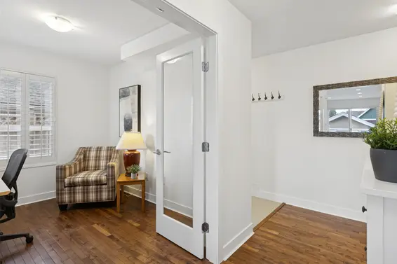 205 East 18th Street, North Vancouver For Sale - image 16