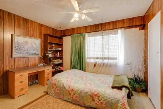 Bedroom - 459 East 16th Street, North Vancouver  
