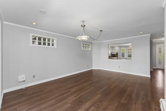 2 221 West 6th Street, North Vancouver For Sale - image 33