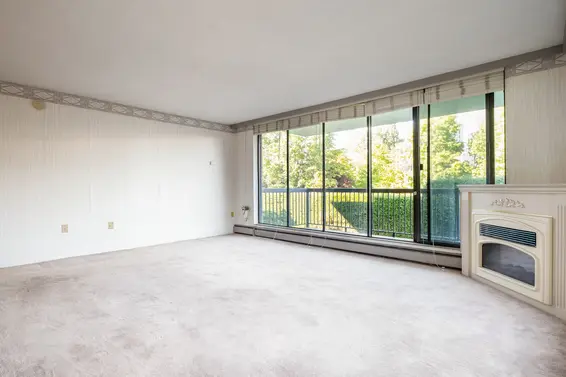 401 114 West Keith Road, North Vancouver For Sale - image 3