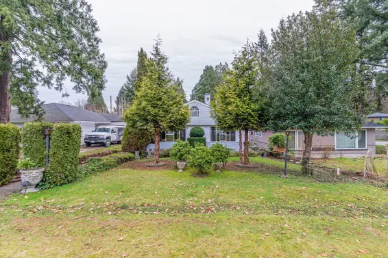 457 West 24th Street, North Vancouver For Sale - image 1