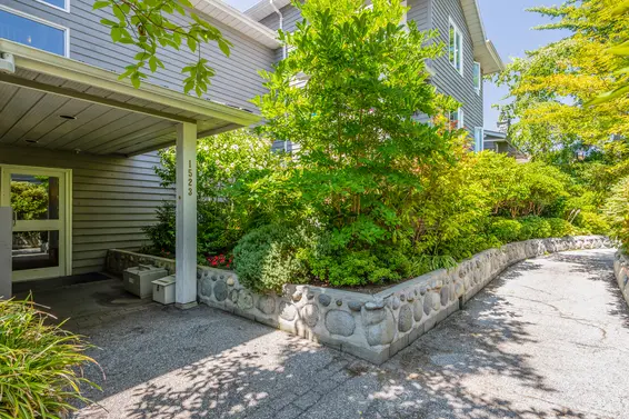 201 1523 Bowser Avenue, North Vancouver For Sale - image 26