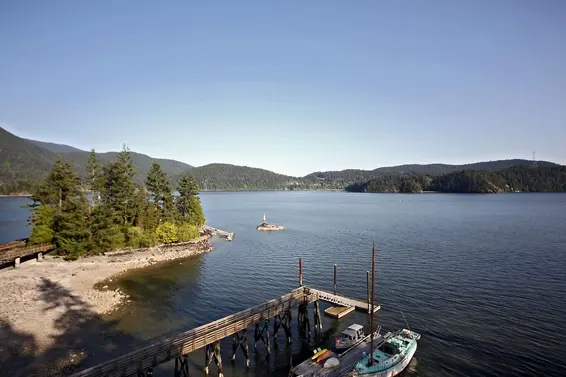 5577 Indian River Drive, North Vancouver