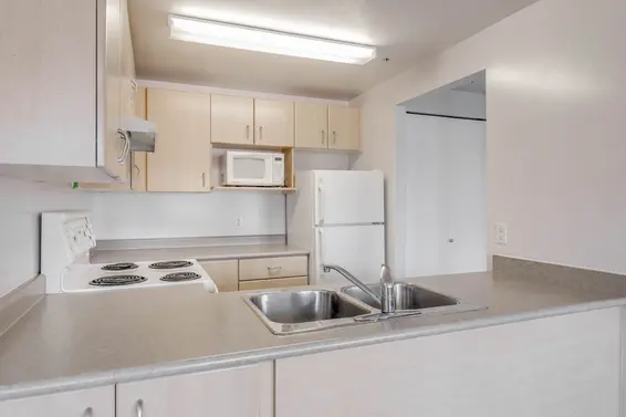 Kitchen - 704-121 West 15th Street, North Vancouver  