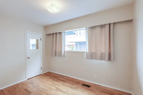 1043 Whitchurch Street, North Vancouver For Sale - image 17